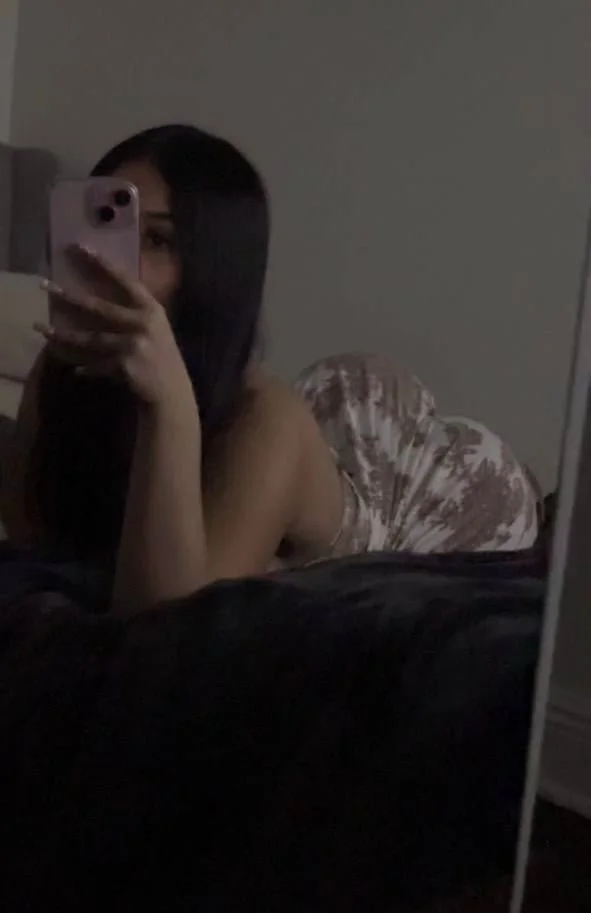 Sexy Latina Teen image 7