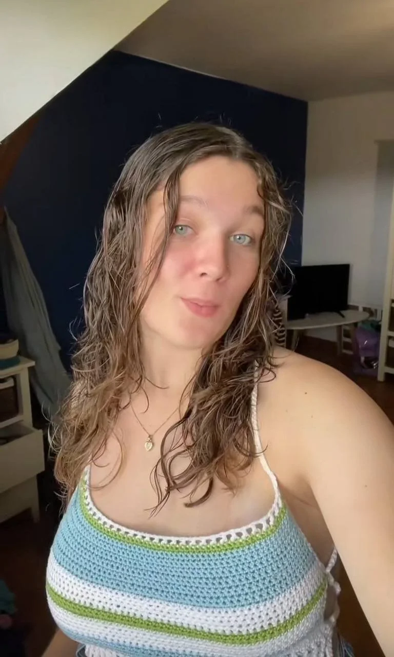 Emma The French Slut for all to see. main image