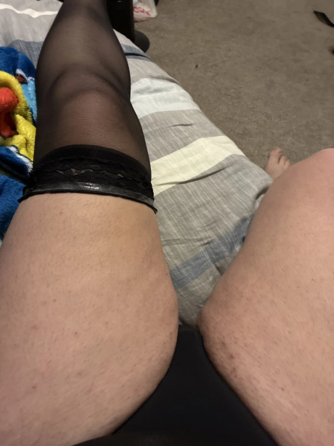 Struggling to take big cock image 2