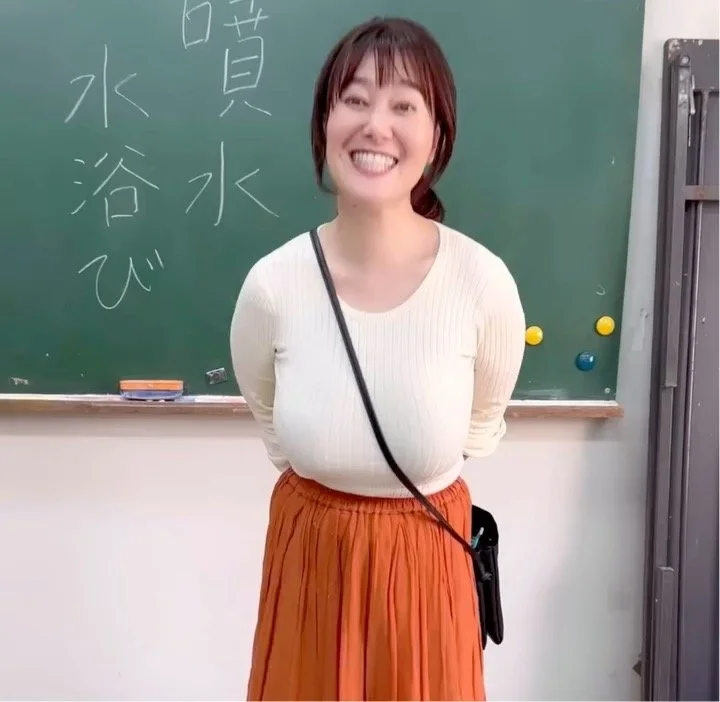 Tomoka Takenaka 3 image 13