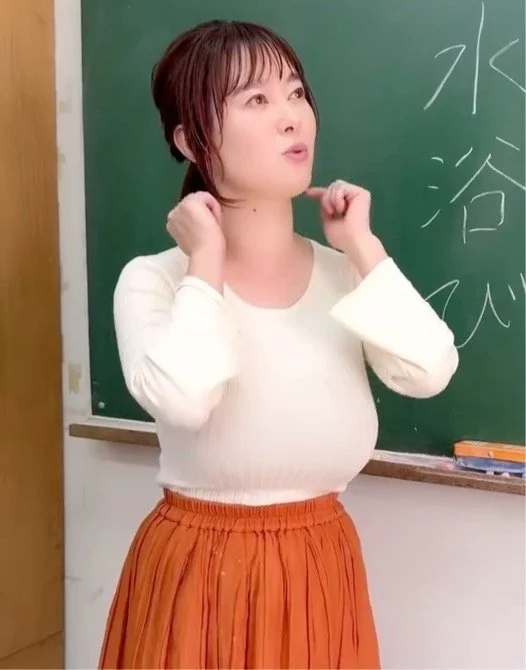 Tomoka Takenaka 3 image 17