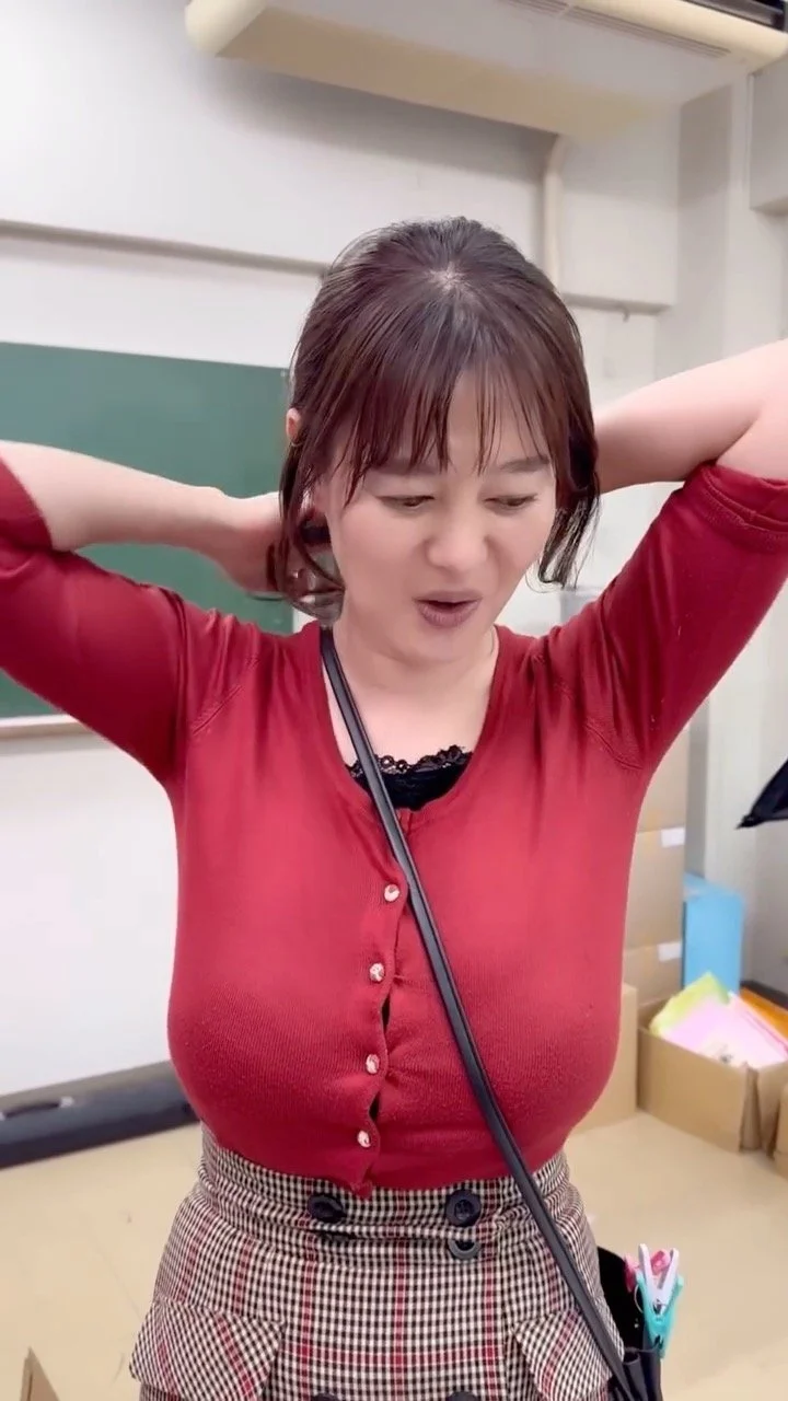 Tomoka Takenaka 3 image 20