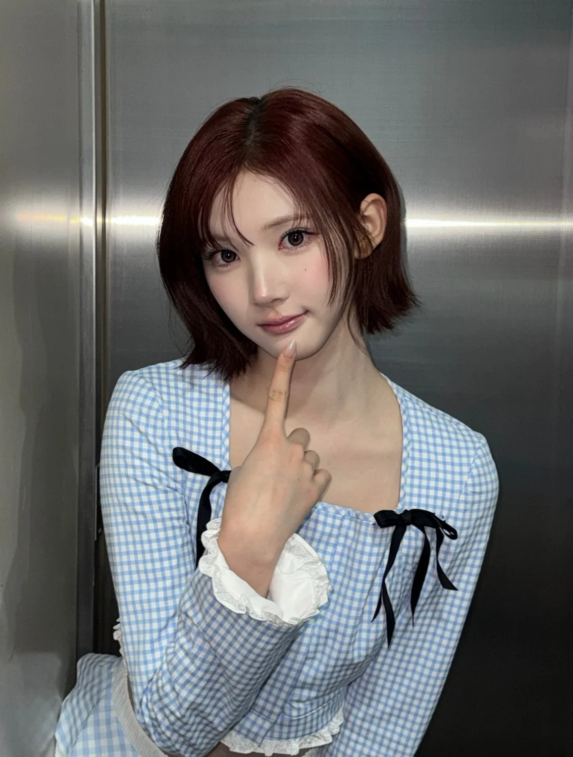 jiwoo main image