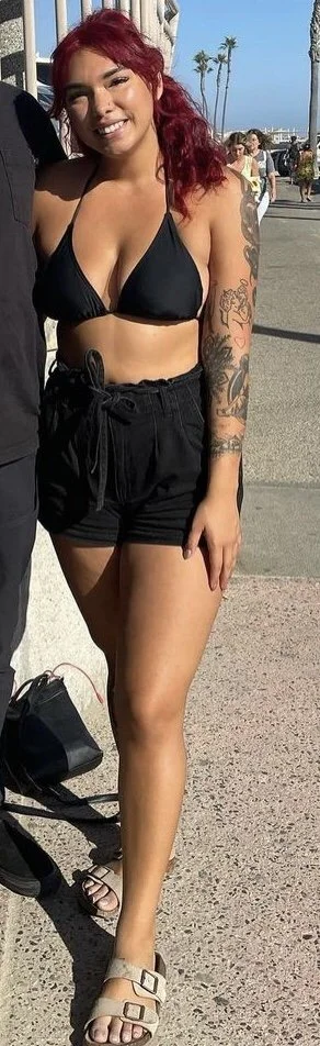 Diane with some nice curves image 2