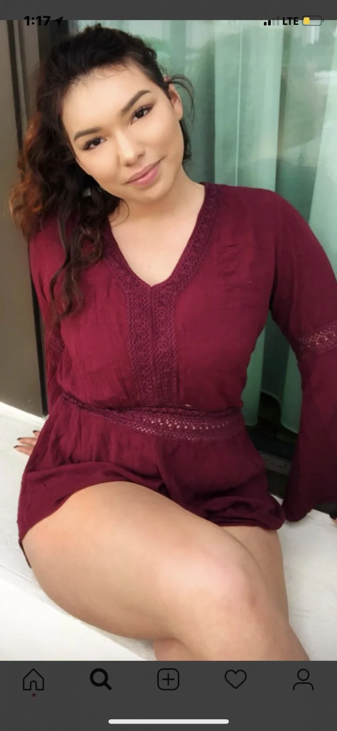 Diane with some nice curves image 38