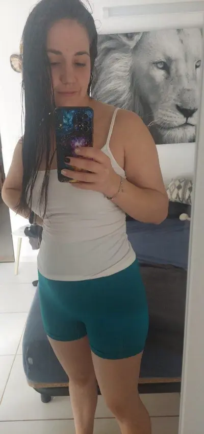 Cornudo Exhibe a la putita de su novia cover image