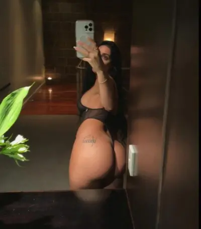 CHETA ARGENTA RE CULONA🇦🇷🍑 Puta Tetona Milf Vieja Cogida Anal Morocha Filtrada Hermosa Infiel cover image