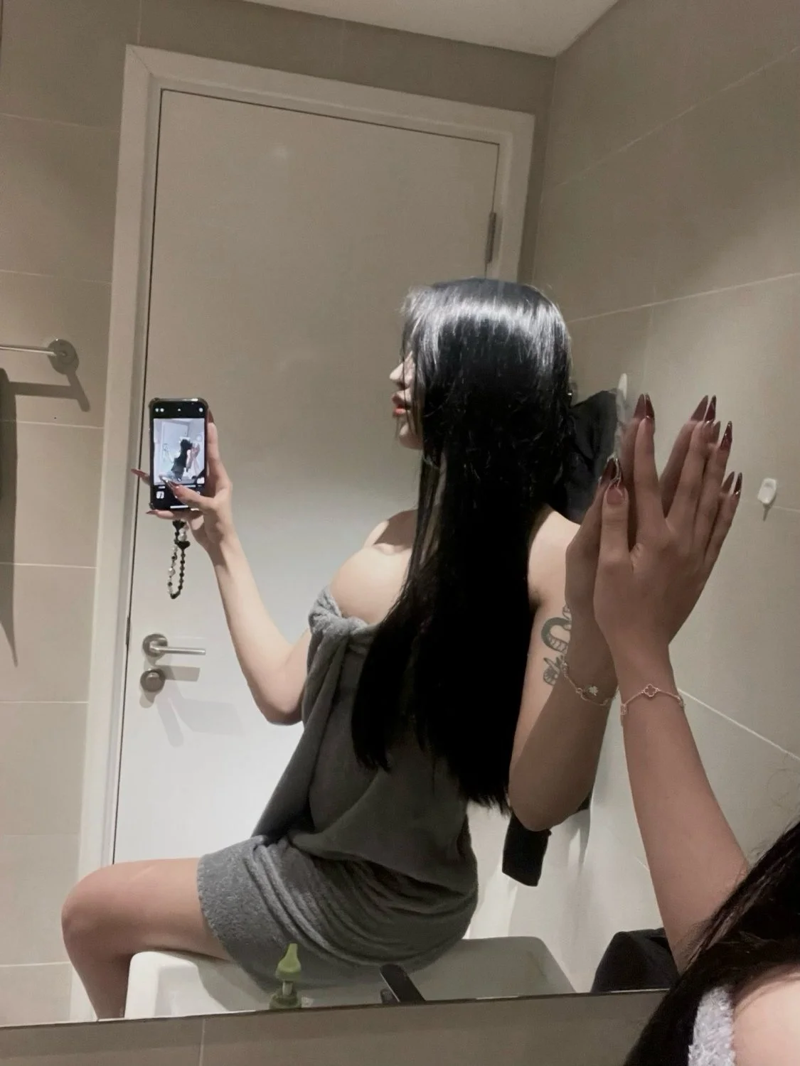 Ladyboy bao linh image 10