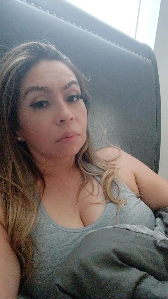 Perfect milf image 5