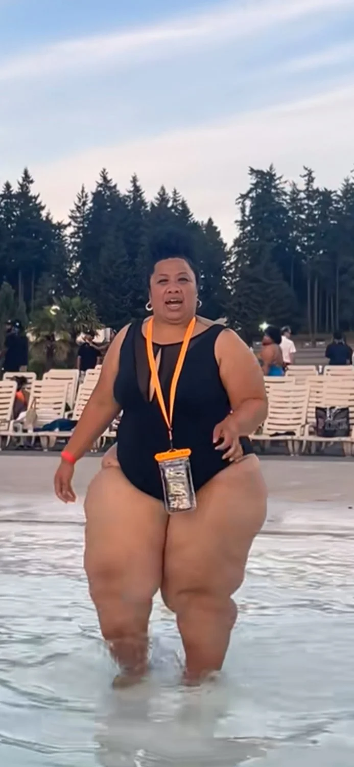 Habiba bbw grosses fesses image 1
