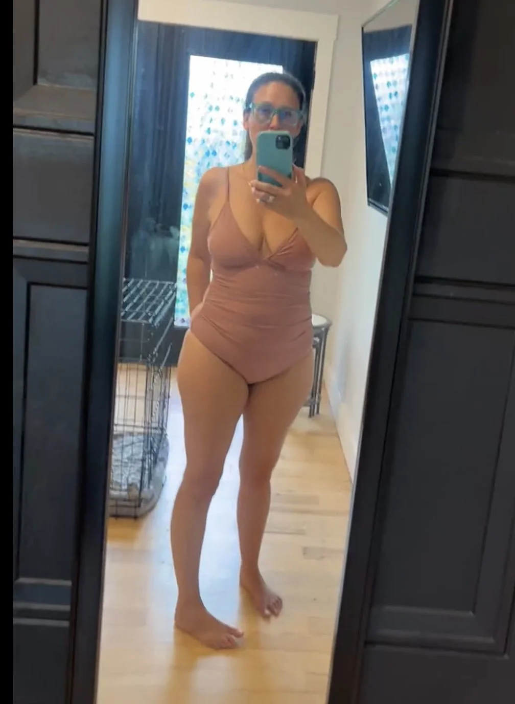 Latina milf would y’all smash? image 15