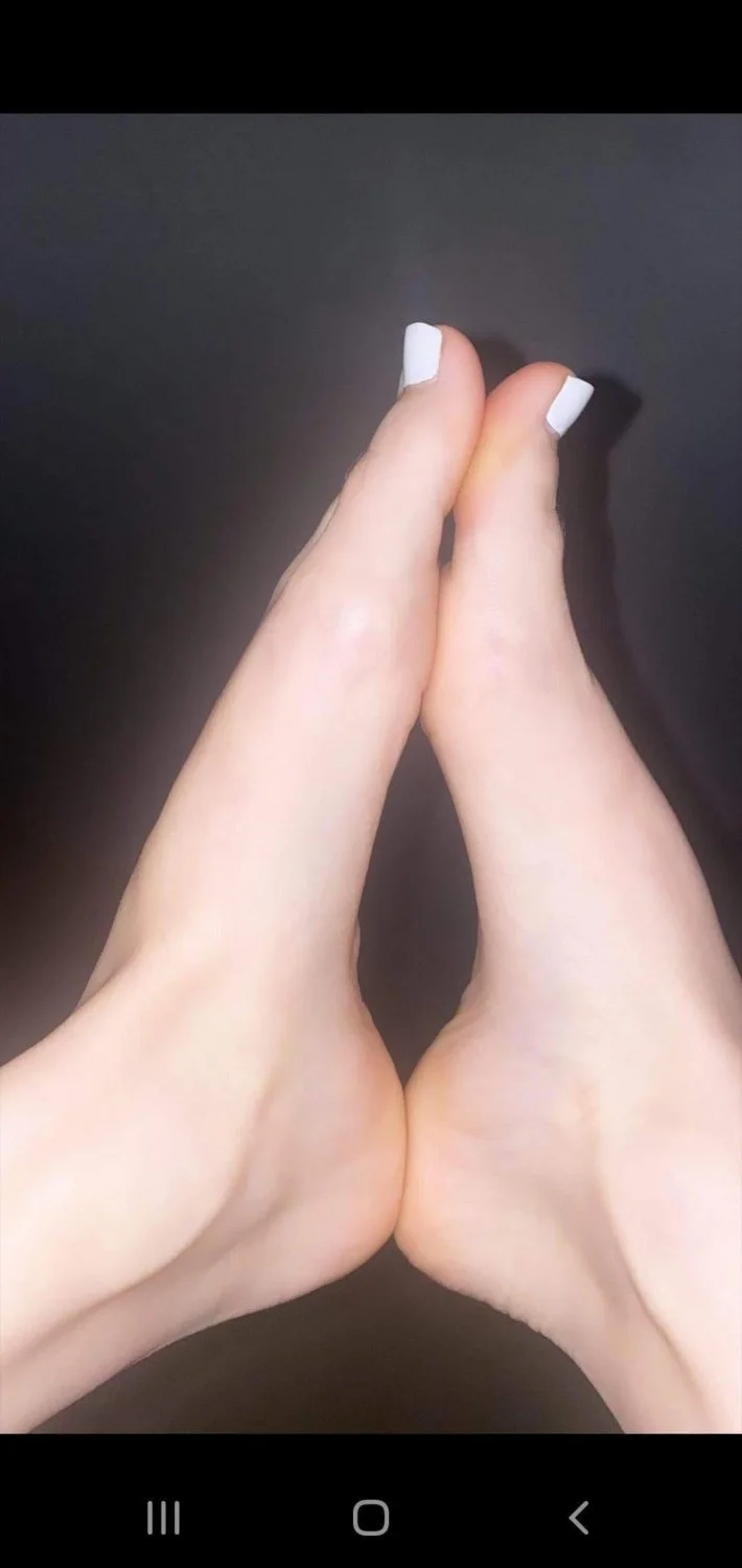 rosie foot model customs image 5