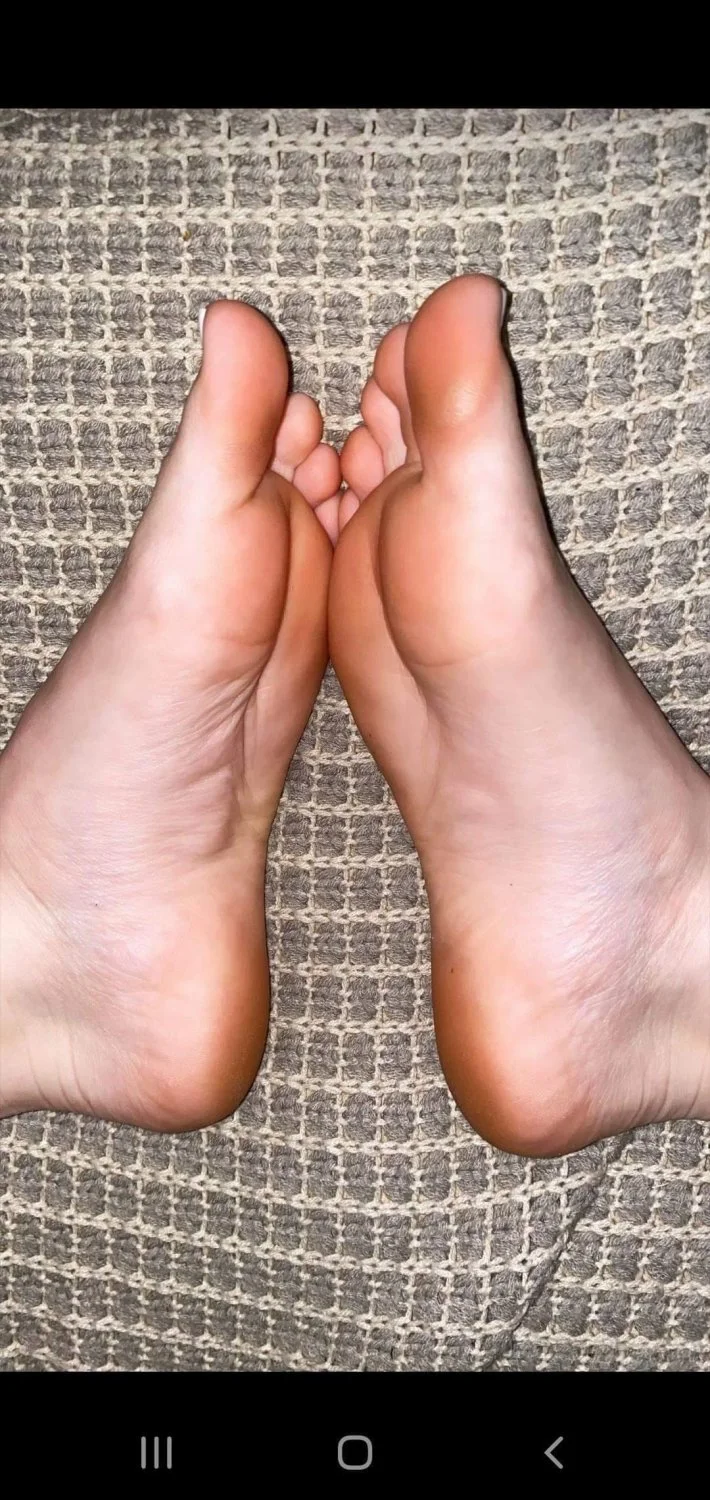 rosie foot model customs image 6
