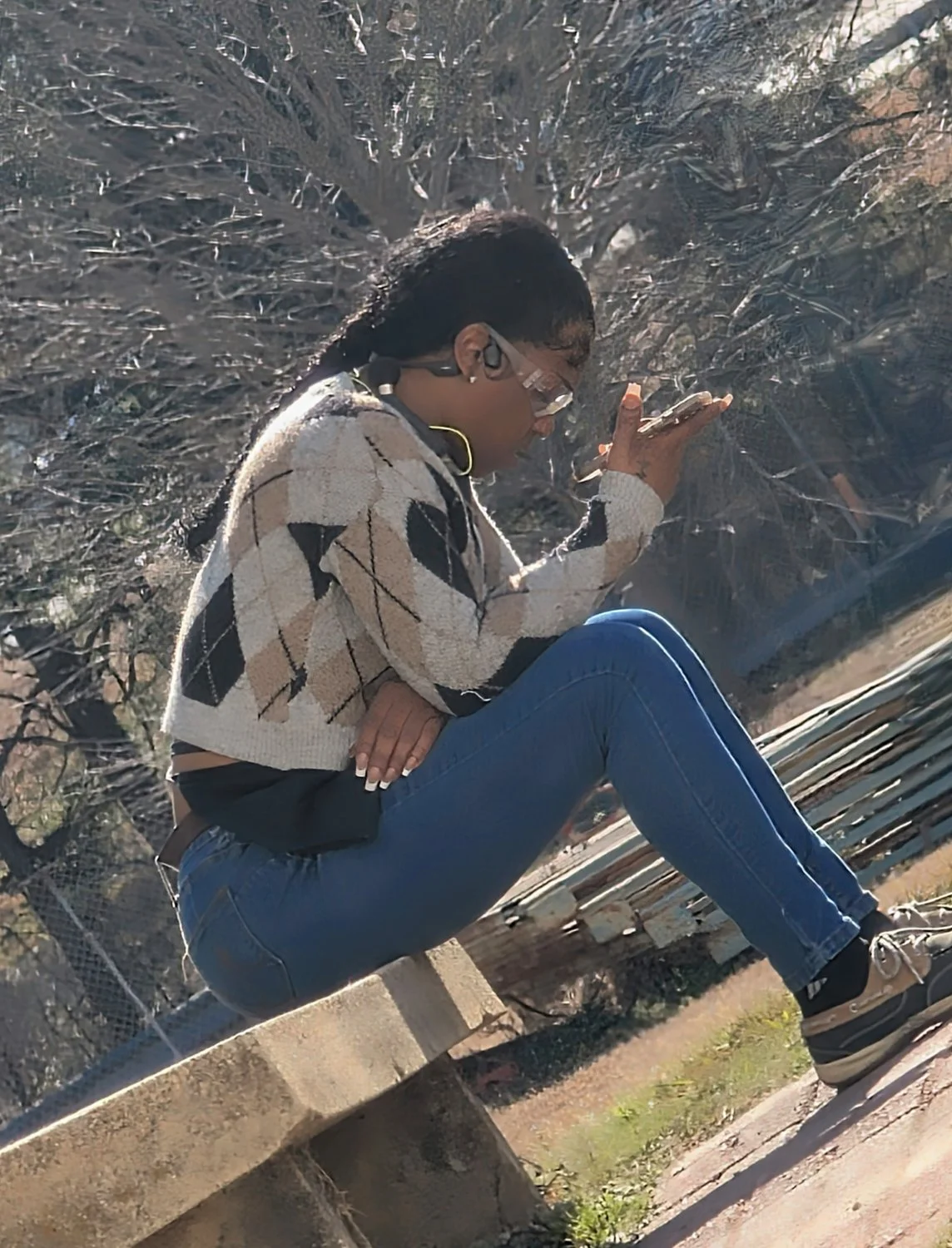 47 Y/O and she has an amazing body 🍆 image 5