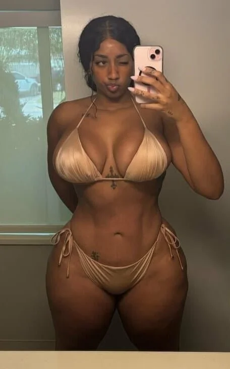 6'7 Tall Thick Gorgeous 🇨🇺 Amazon Mami.. <> Instagram Influencer.. [Pt-2] image 22
