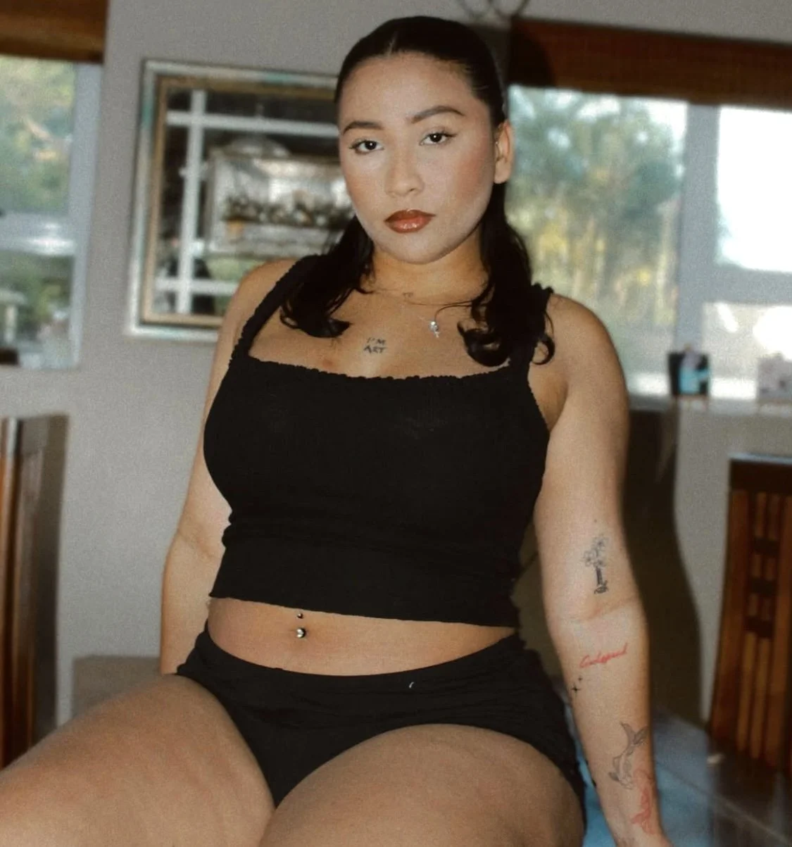 My dads friend has no idea his THICK latina teen daughter loves bein a lil internet slut for old men image 21
