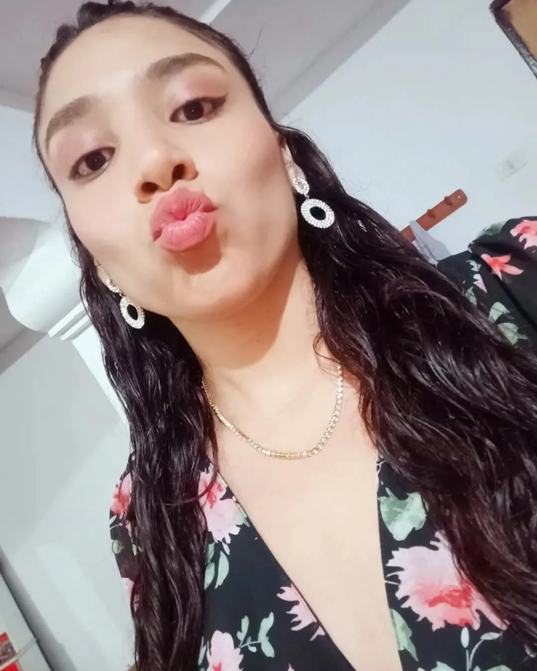 Elena Delgado cantante Peruana expuesta para tributar image 22