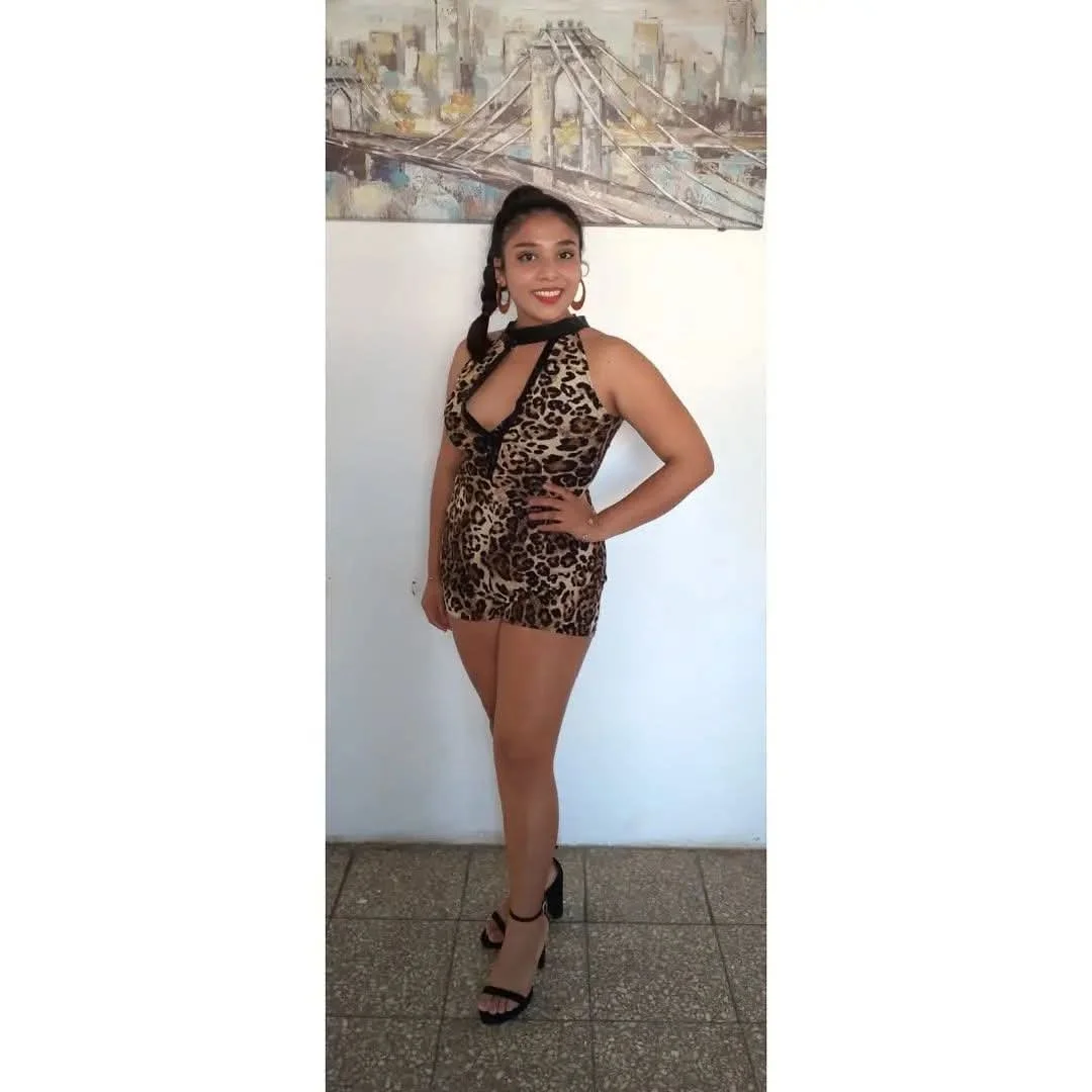 Elena Delgado cantante Peruana expuesta para tributar image 5