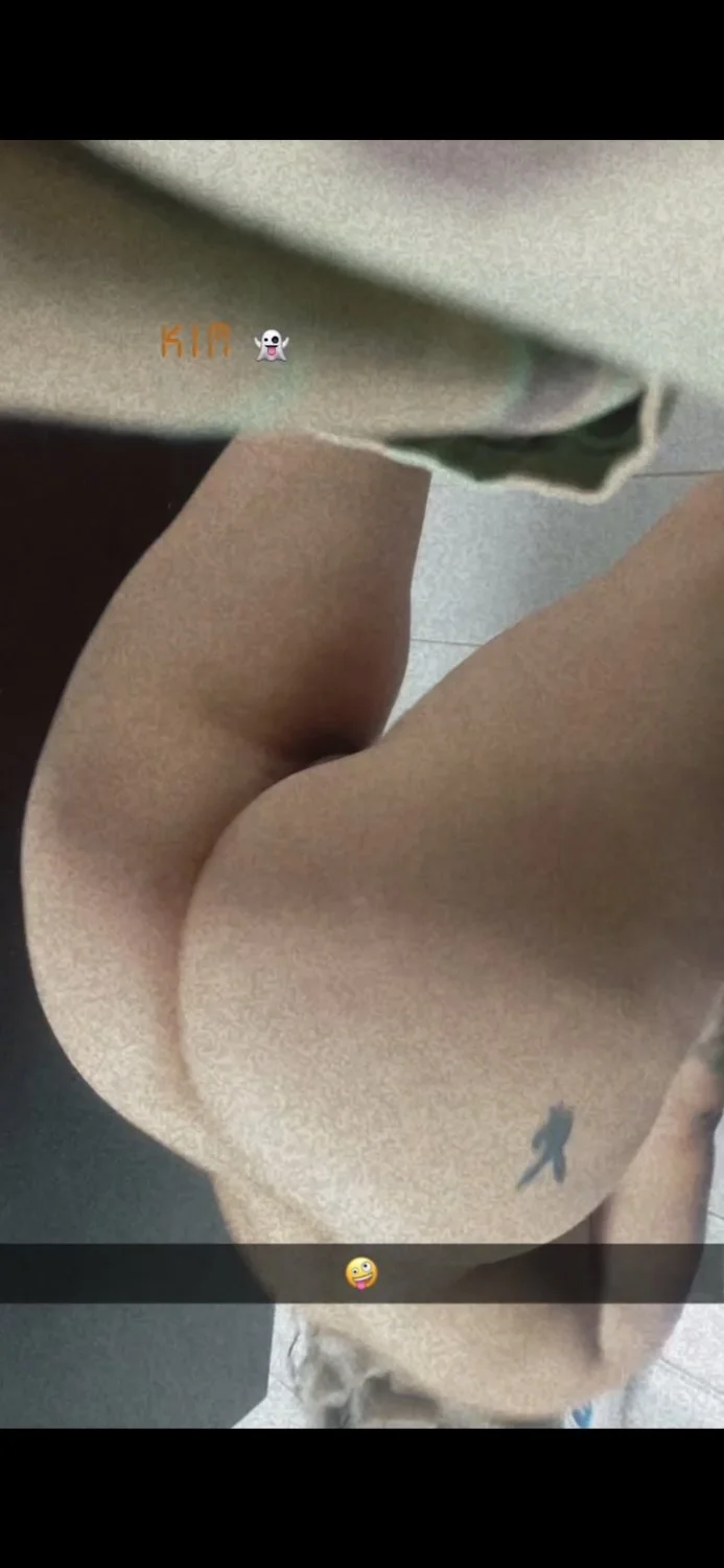 Military Army Wife Providing The Goods image 26