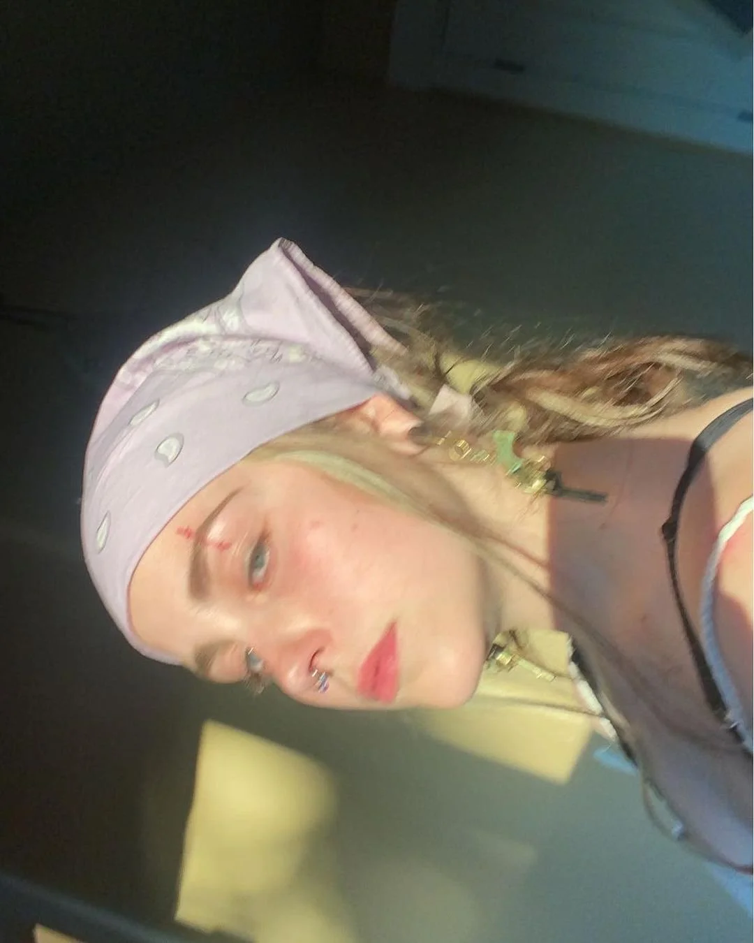 QOS 11 - Alt Girl image 28