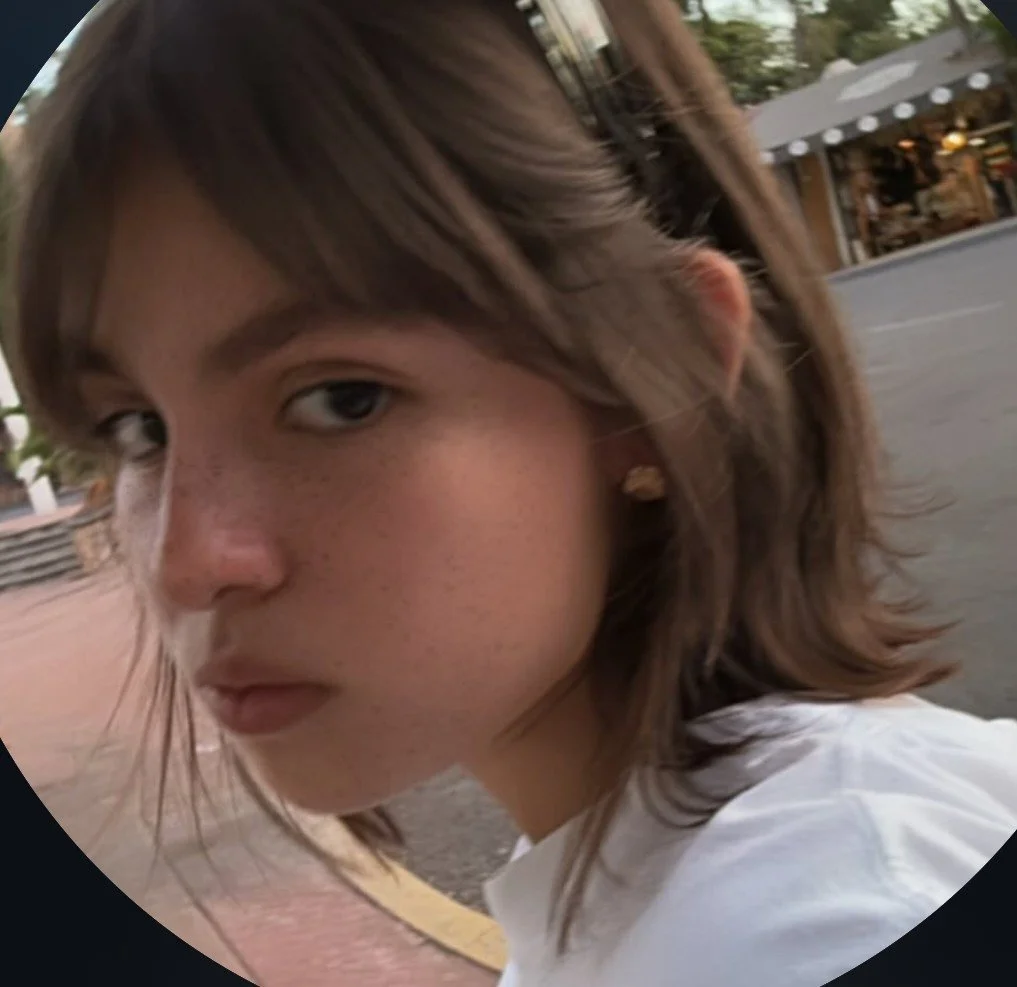 La puta güerita lesbiana de Majo image 14