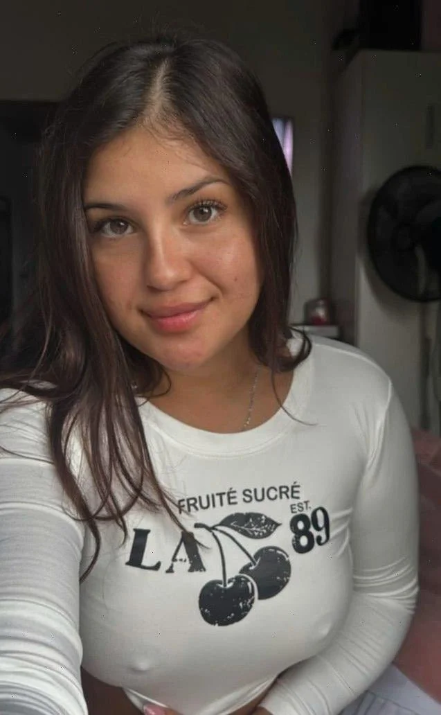 Petite 19 yr old Latina slut exposed image 2