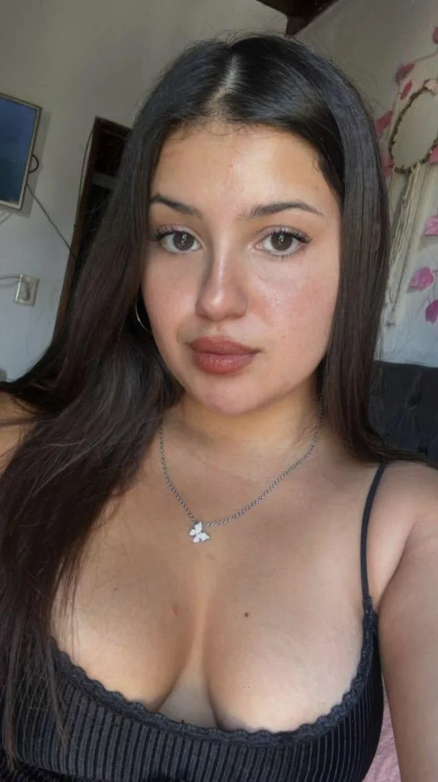 Petite 19 yr old Latina slut exposed image 4