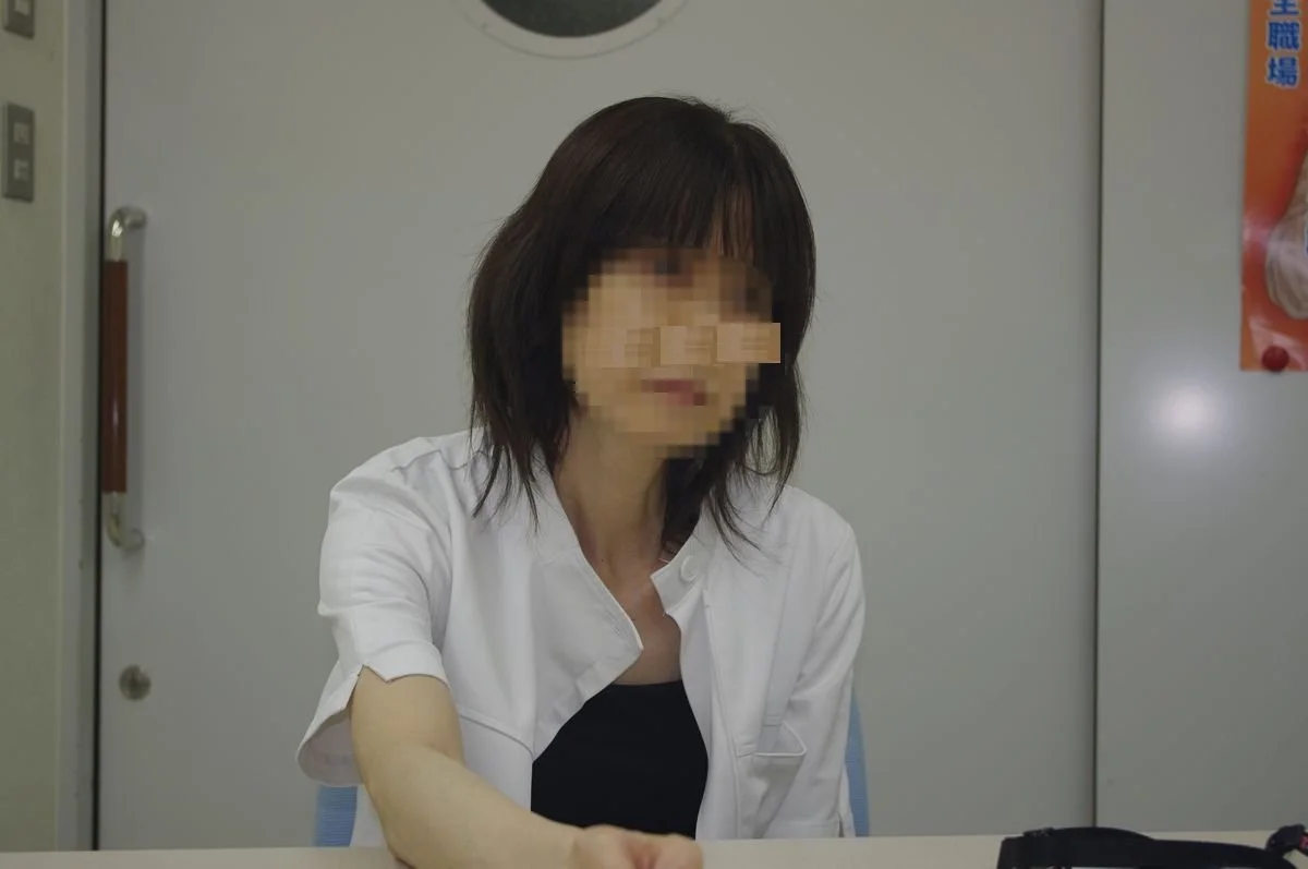 看護師の妻 main image