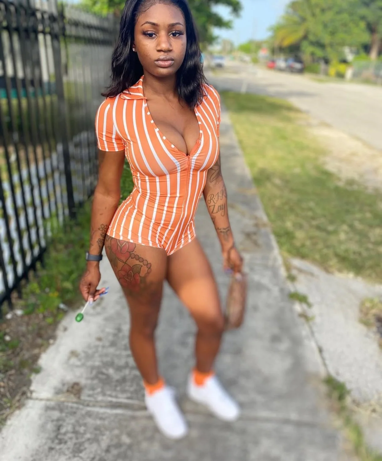 Ebony hoe image 5