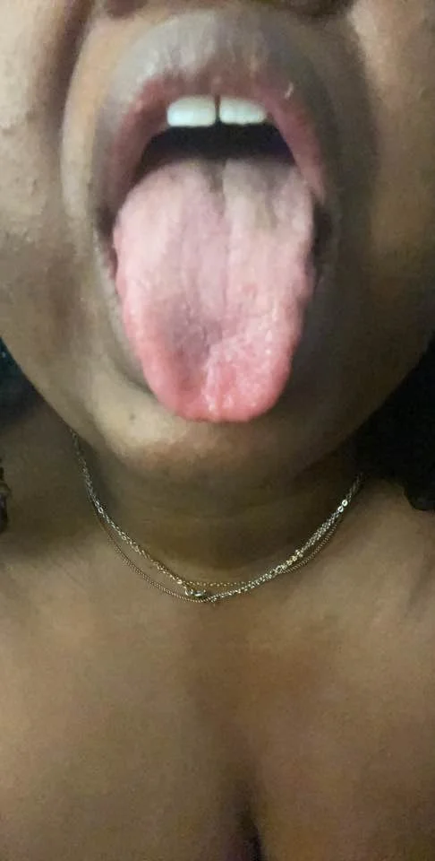 My fav kik slut is back 🔥🔥❤️ image 2