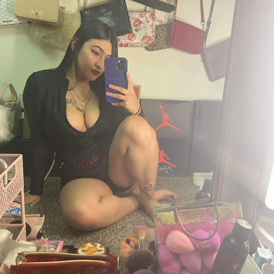 Mami milf image 9