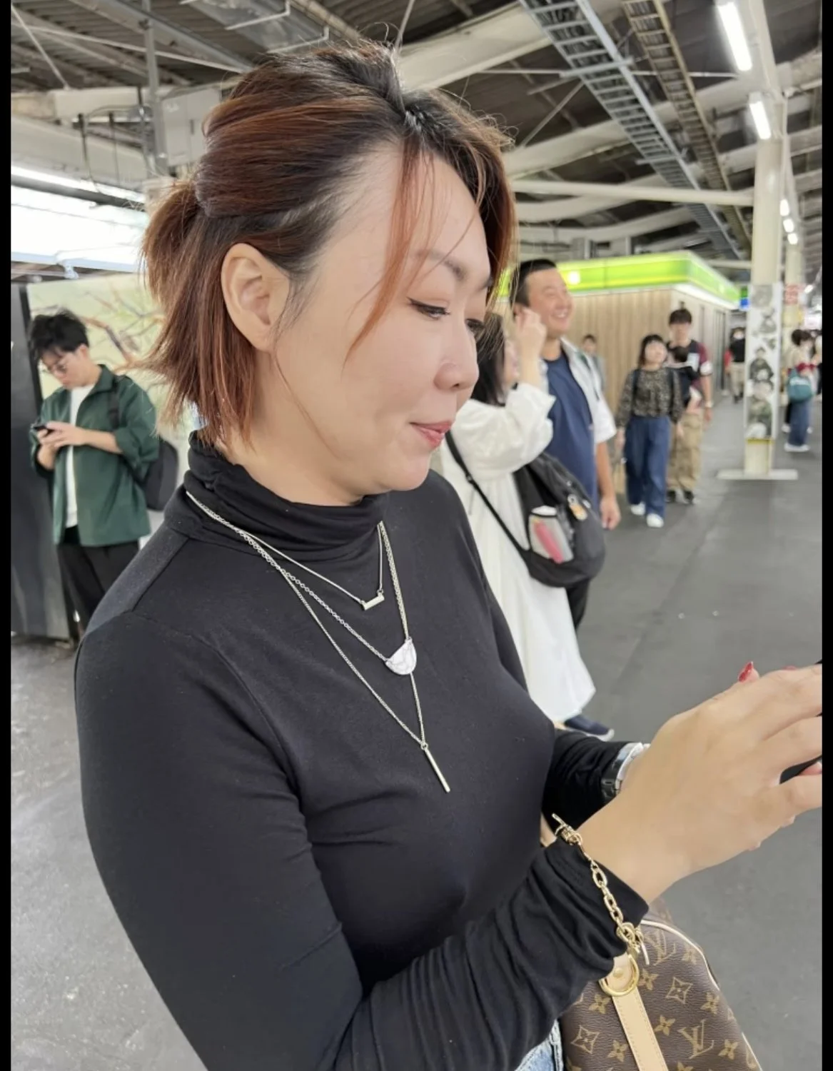 Asian milf image 3