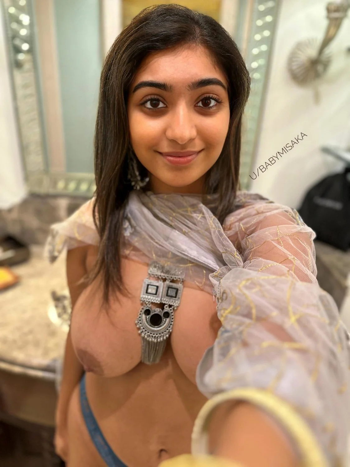 🇮🇳 Busty Indian teen 🇮🇳 image 8