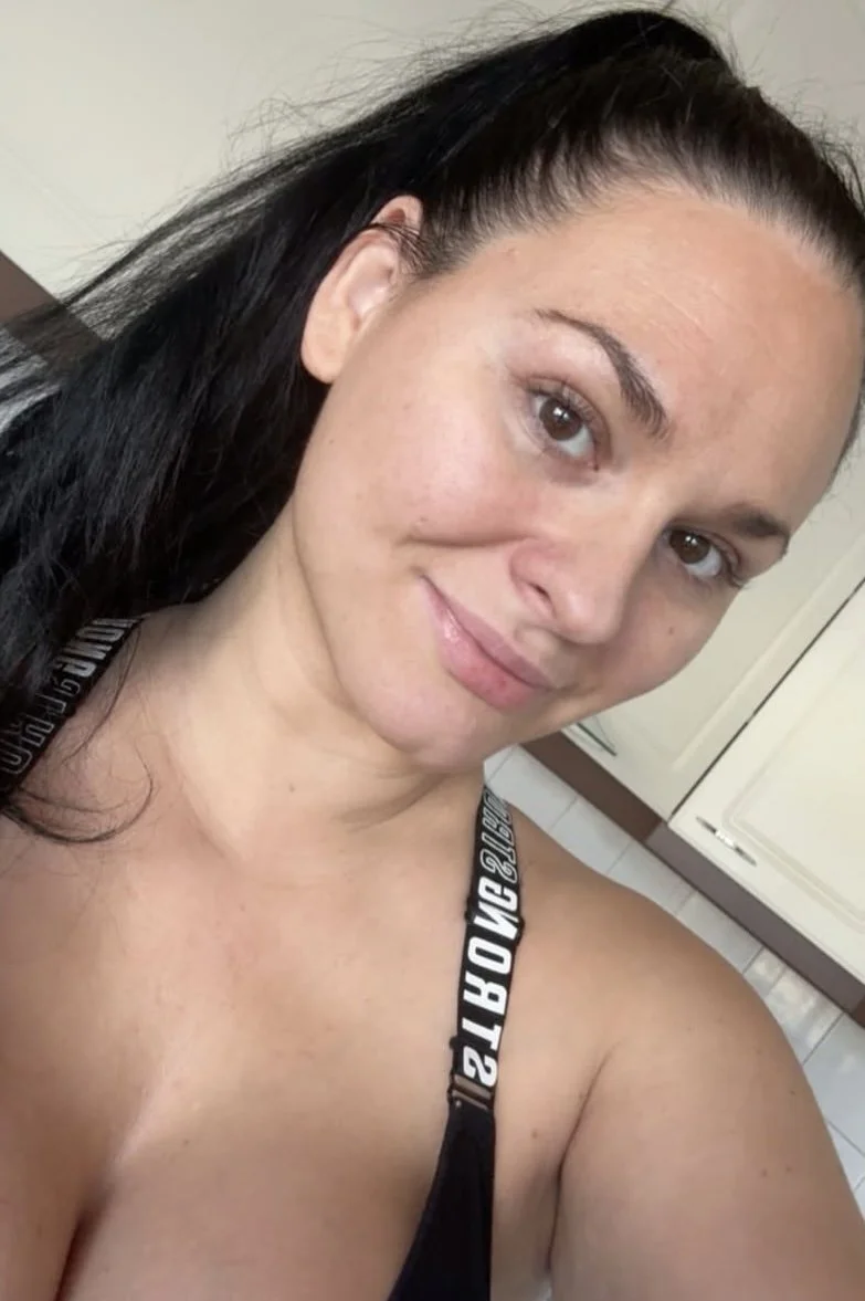 Busty MILF with big ass and tits , DM for socials image 5