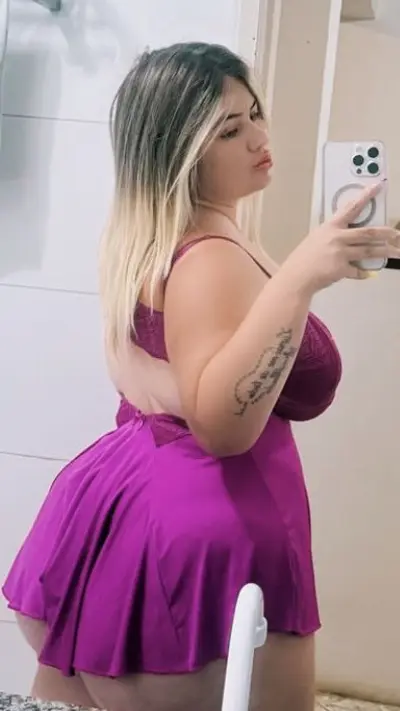 Mulheres gordinhas são maravilhosas, olha essa loira gg cover image
