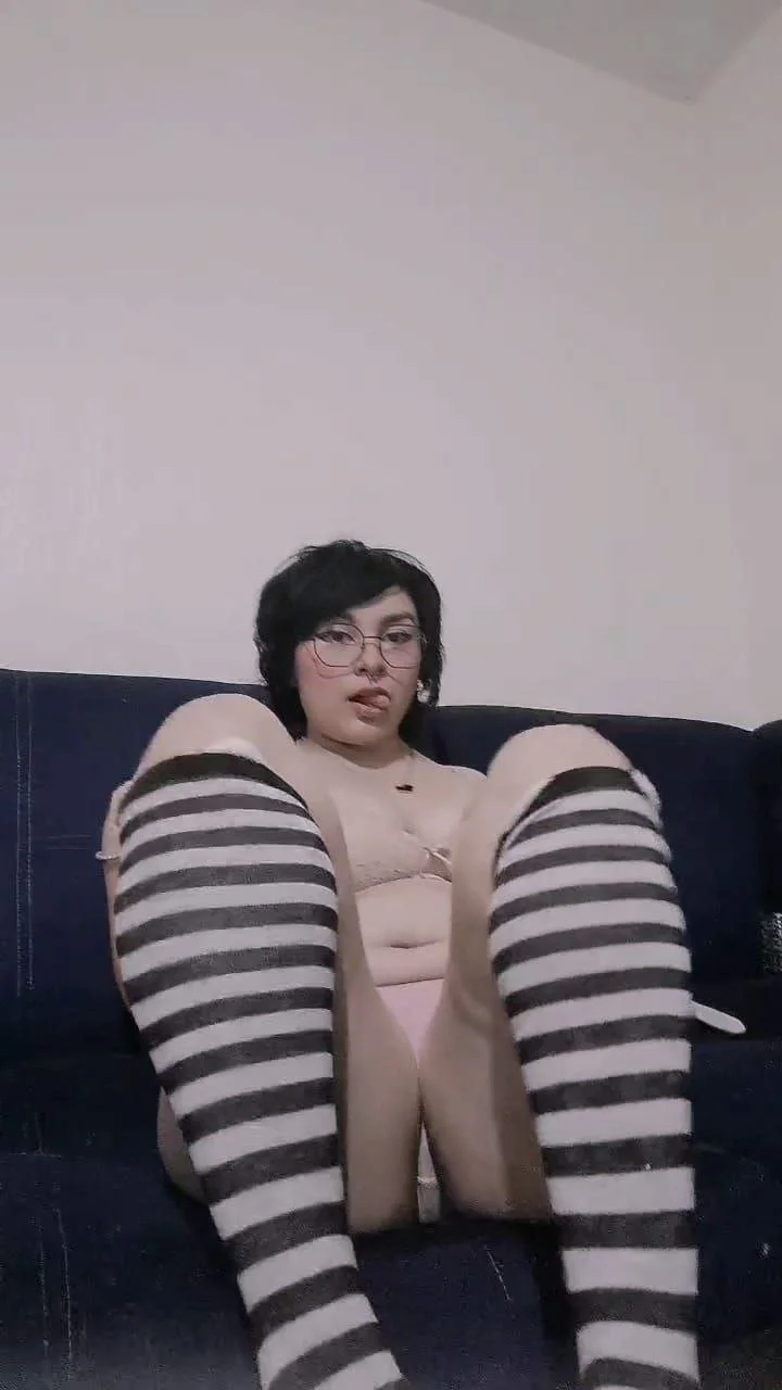 Miren esta Puticerda con ricas tetas que me enviaron image 8