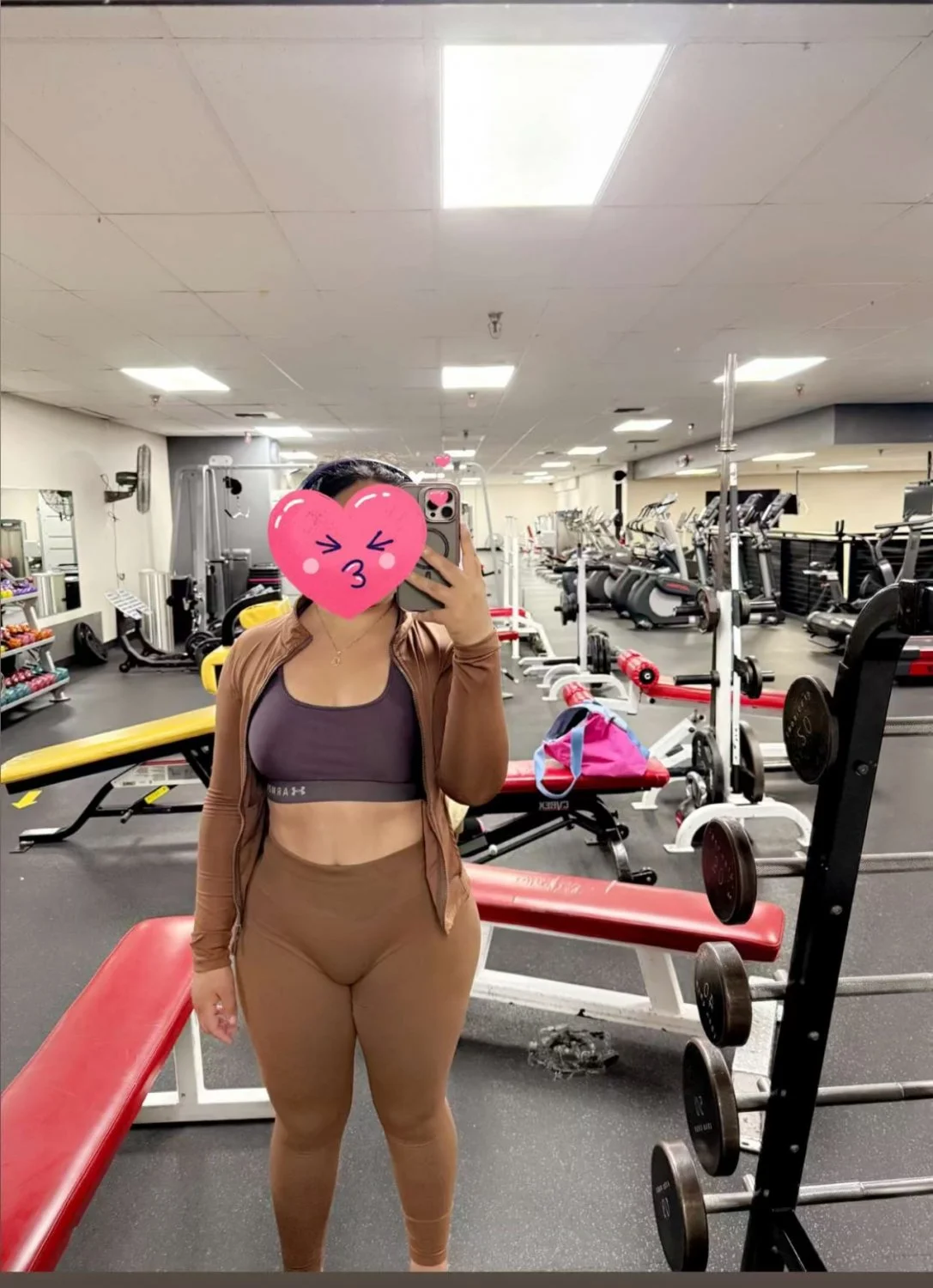 fat from the front and back on this thictok baddie image 12