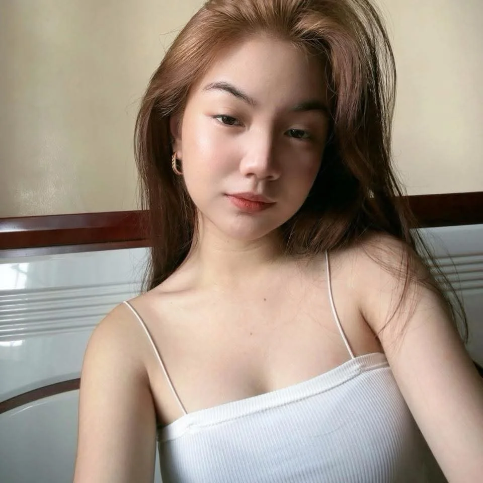 Hot Pinay Asian Pawg image 3