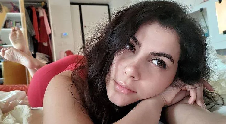 Mavis Thomas Seffner Fla Tampa Nursing College anal deepthroat swallows cum in mouth DP image 4