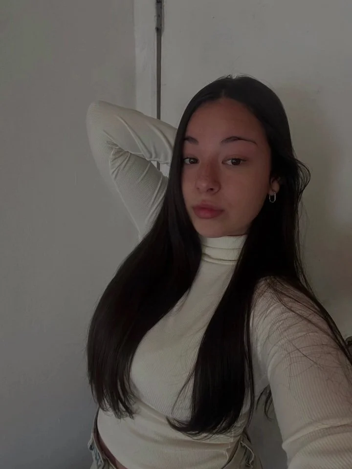 Luli Agüero hermosa tetona para tributar y darle lechazos image 3
