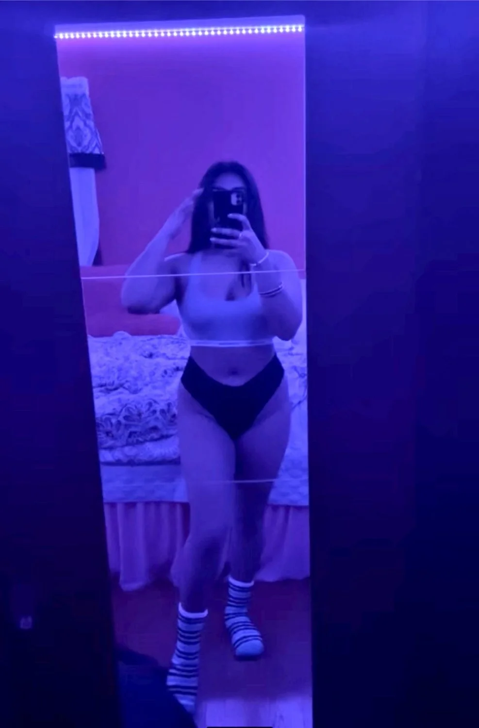 Indian busty whore got her snaps leaked! Message for more! image 9