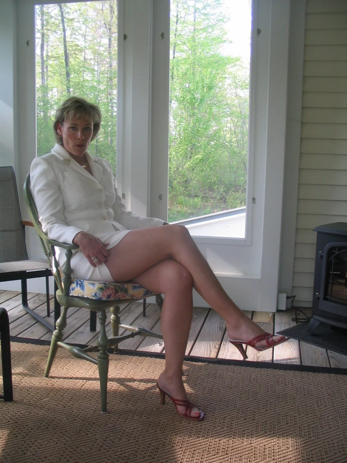SEXY MILF IN NYLONS image 40