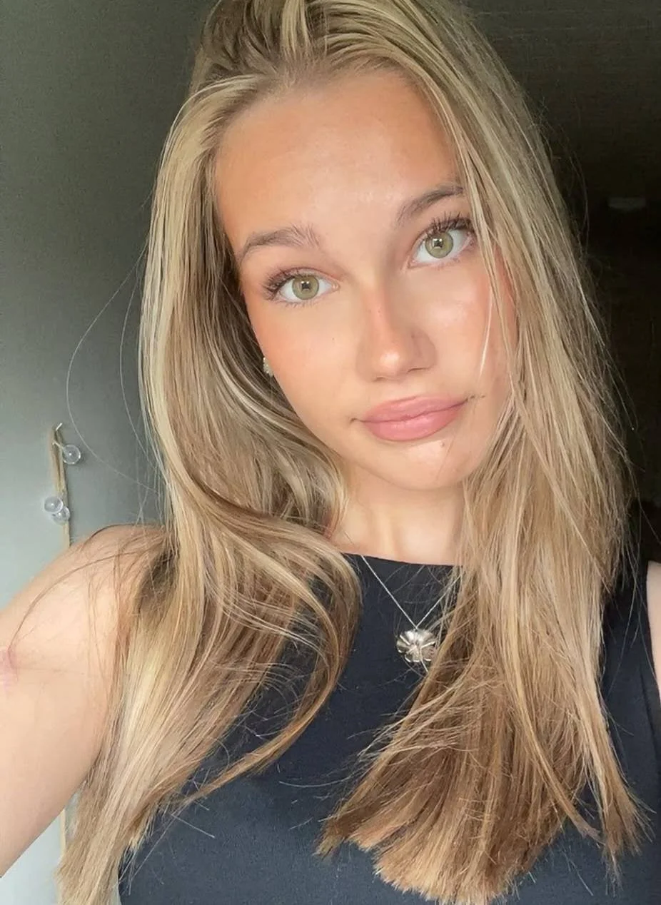 Finnish Brunette petite slut. part 3 (new) main image