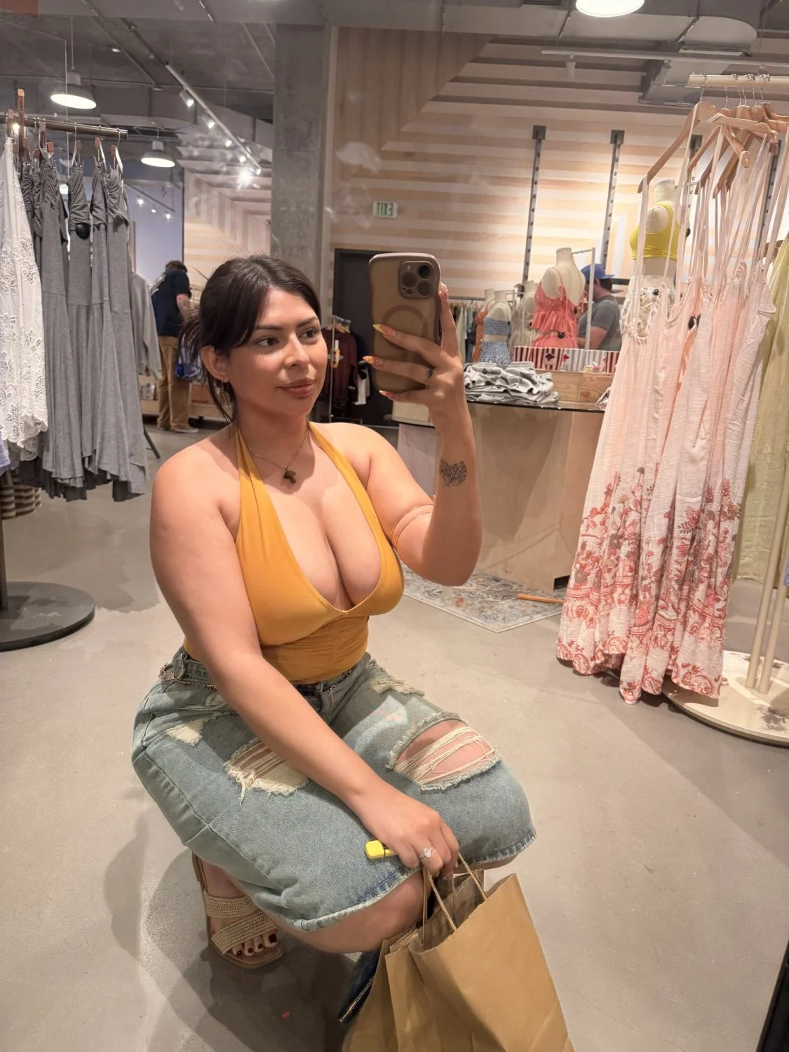 Busty Latina gf image 15