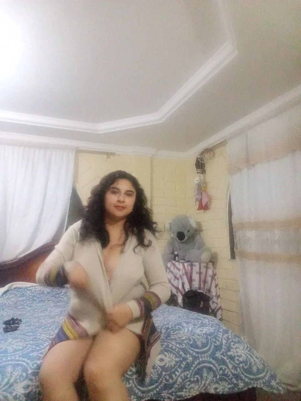 Liz ecuatoriana image 16