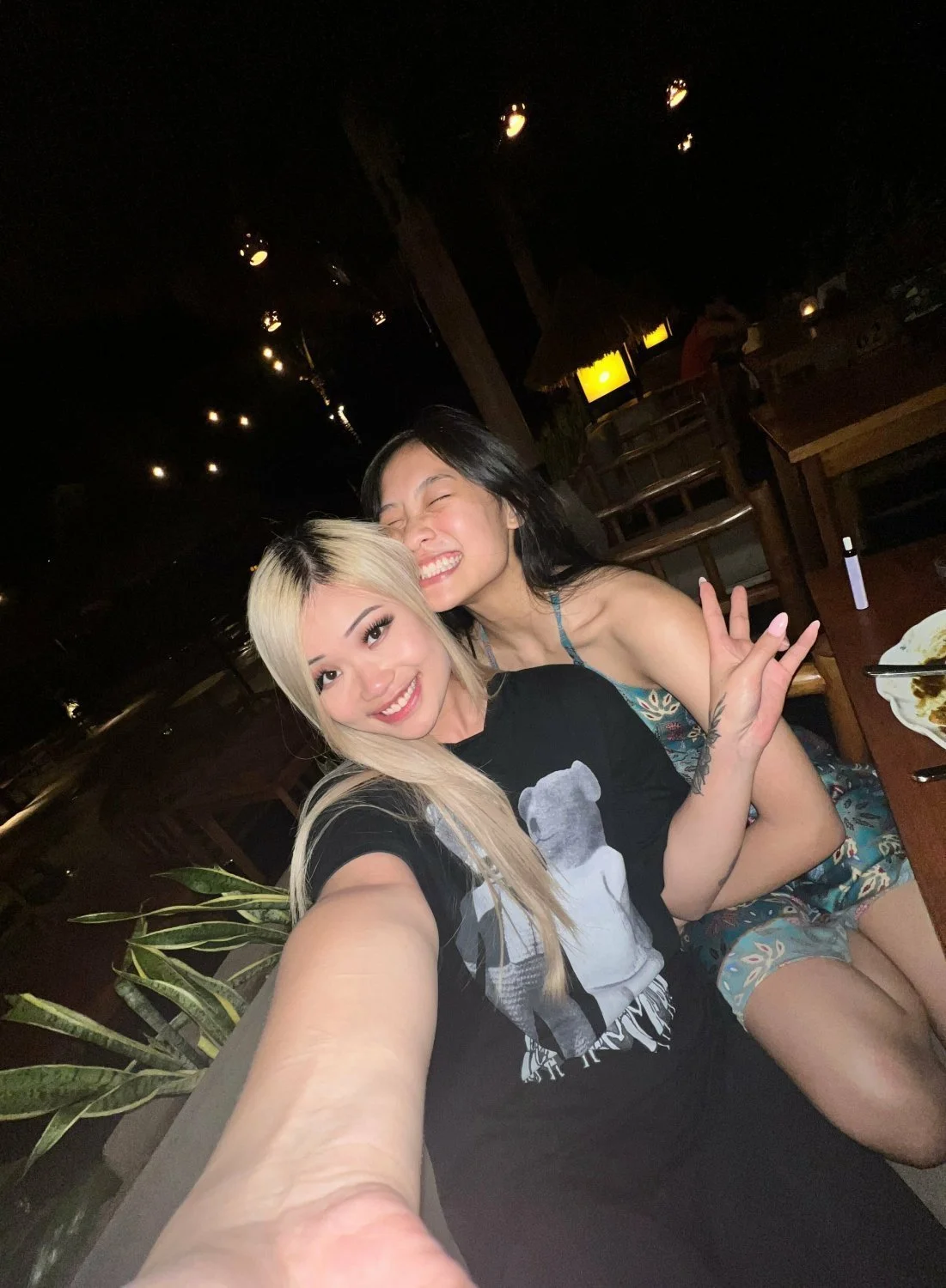 Novinha magrinha vazou com namorado da amiga em casa videos novos casal amigas vazados brasil amador image 1