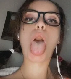 slutty arab slut leaked image 3