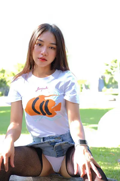 Fon love to show pussy outdoor cover image