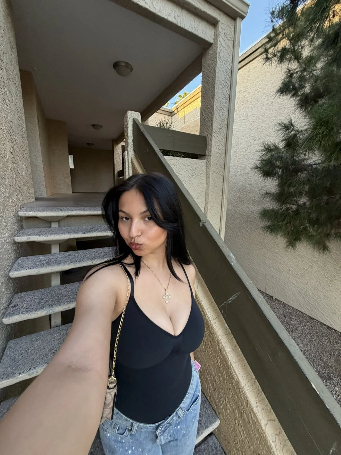 can’t believe i went to HS with her main image
