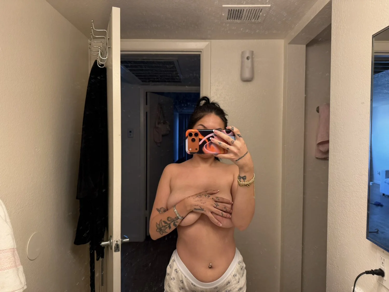 can’t believe i went to HS with her image 8